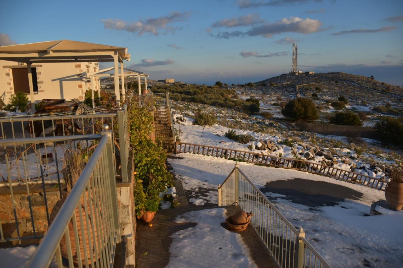 Madares Apartments Anopolis Sinoikismos Kambos Buitenkant foto