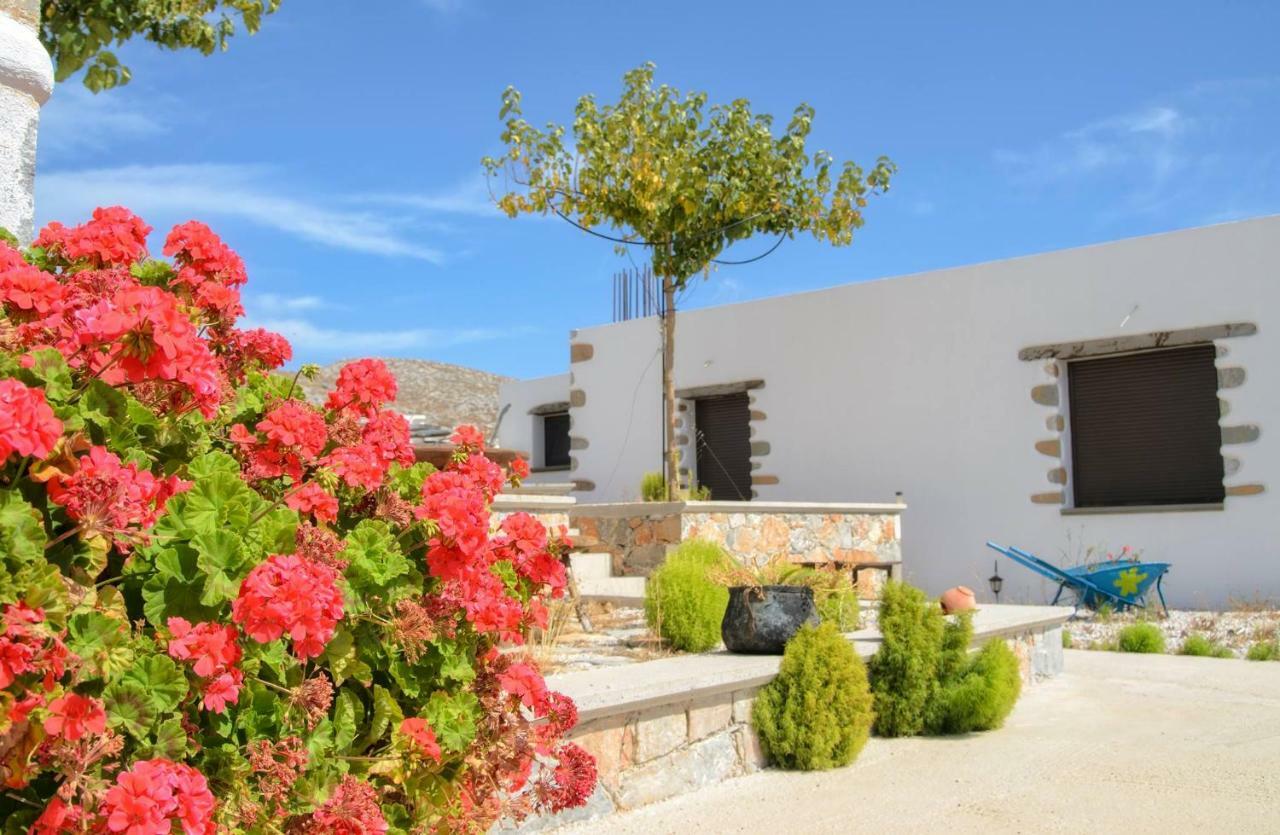 Madares Apartments Anopolis Sinoikismos Kambos Buitenkant foto