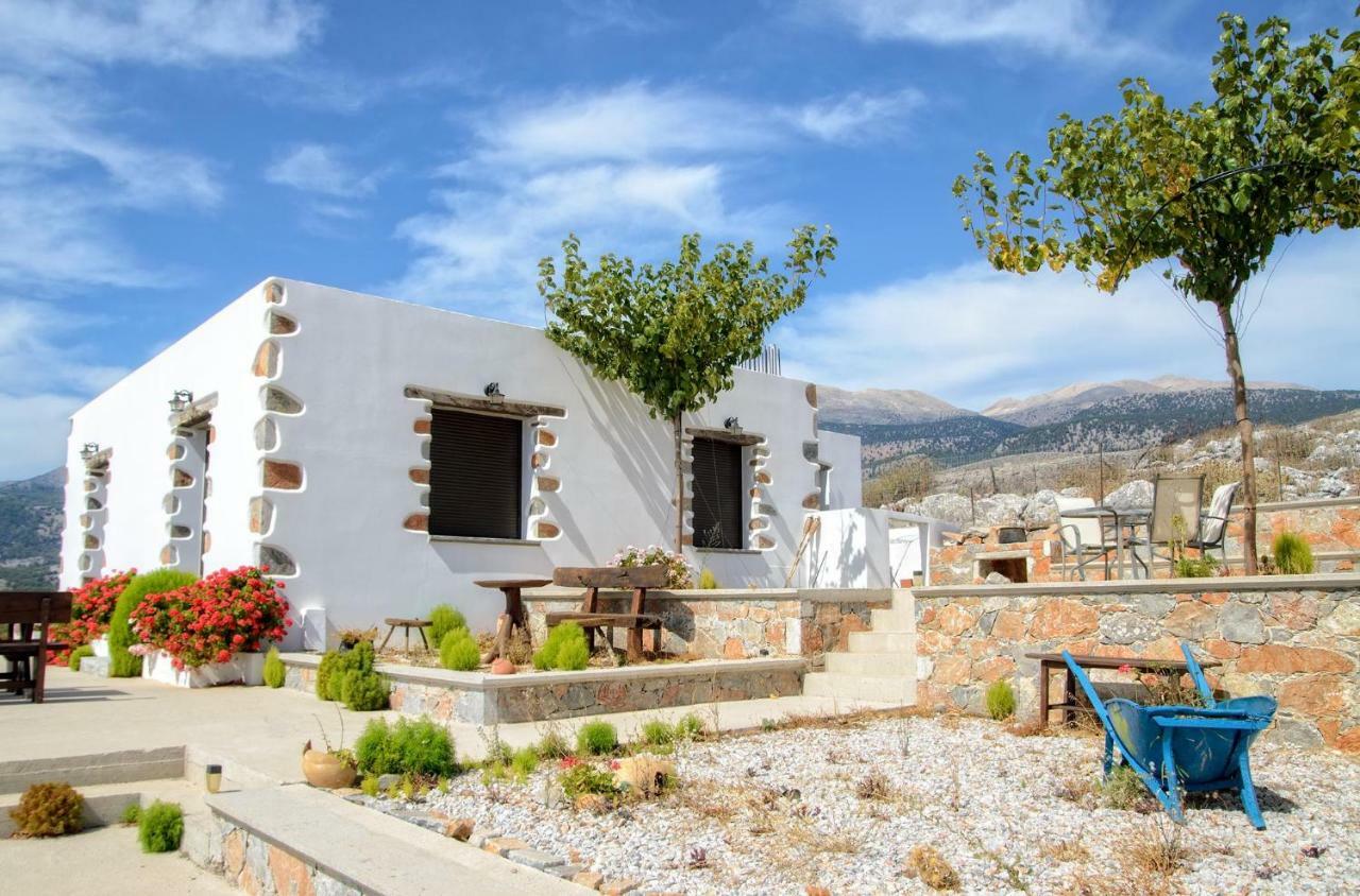 Madares Apartments Anopolis Sinoikismos Kambos Buitenkant foto